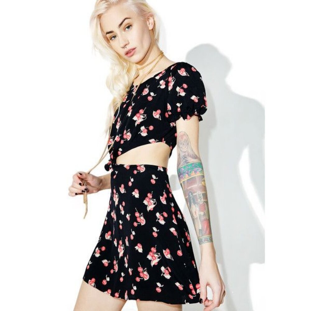 $160 FOR LOVE & LEMONS CUT OUT CHERRY DRESS SIZE XS XSMALL